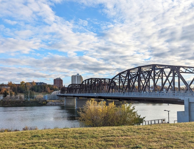 Linda Hoang explores Saskatoon