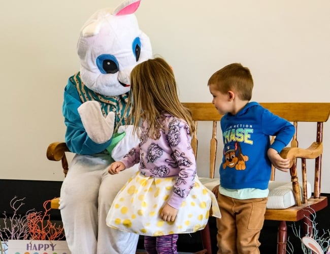 Photo of the Easter Bunny at Crossmount