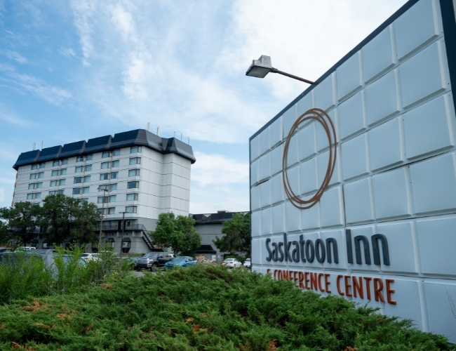 saskatoon inn