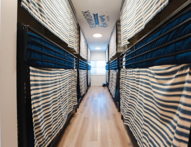 House, The - The House - Bunk Beds