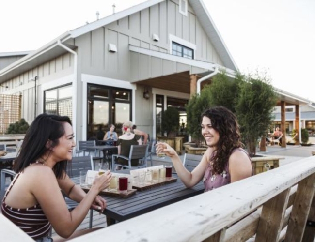 Crossmount Cider Company - Crossmount Cider Outside