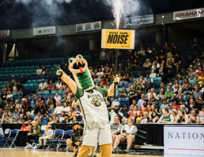 Saskatchewan Rattlers - Canadian Elite Basketball League – 4