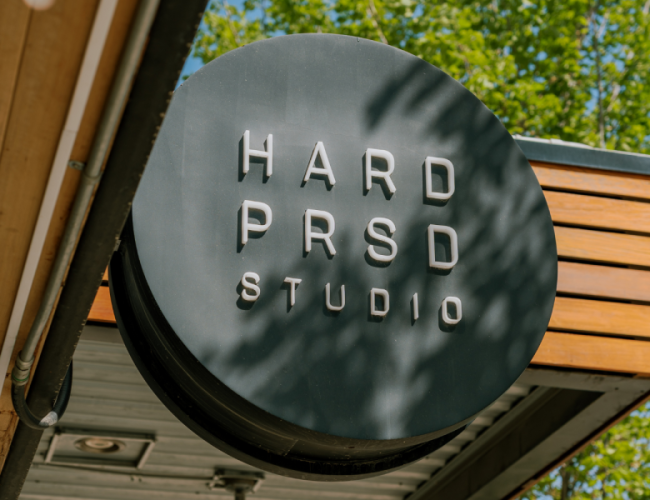 Hardpressed Studio - Logo