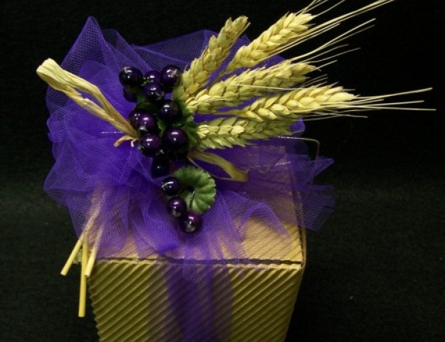 Creative Compliments Gift Baskets and Flowers - 3