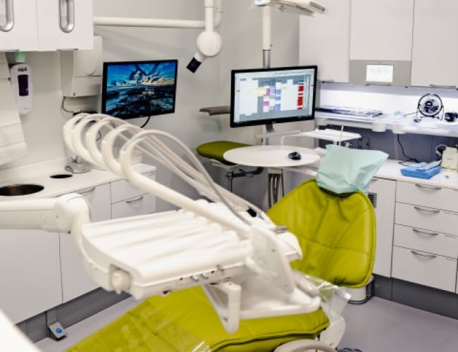 Neesh Dental – Patient Room
