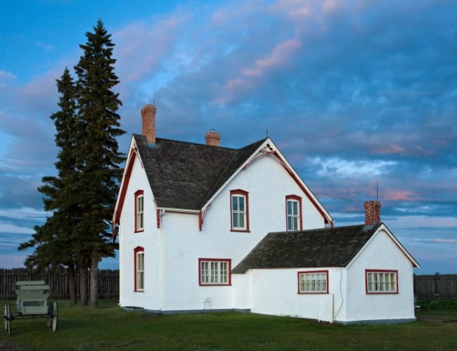 Fort Battleford National Historic Site/Parks Canada - Commanding Officer's Residence - Fort Battleford NHS