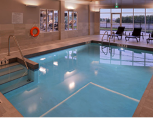 Courtyard Marriott Saskatoon Airport – Salt Water Pool