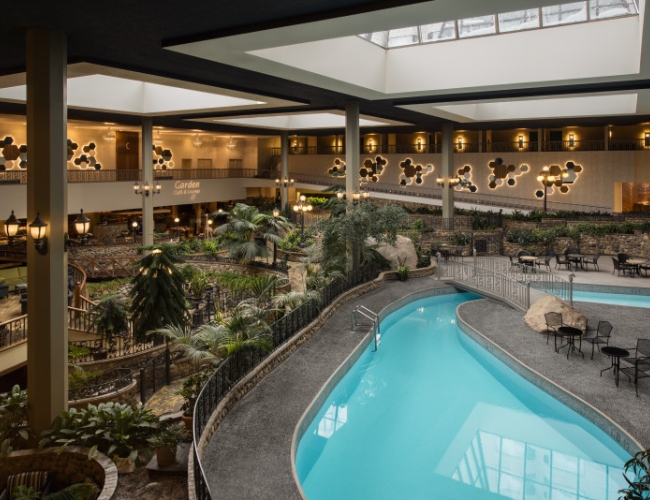 Saskatoon Inn & Conference Centre – Saskatoon Inn Pool