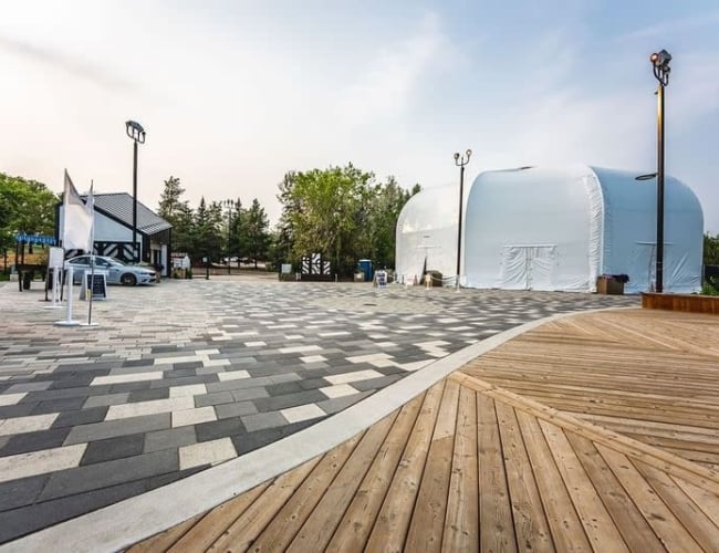 Home Inn & Suites by d3h™ - Saskatoon South - Stage & Stay