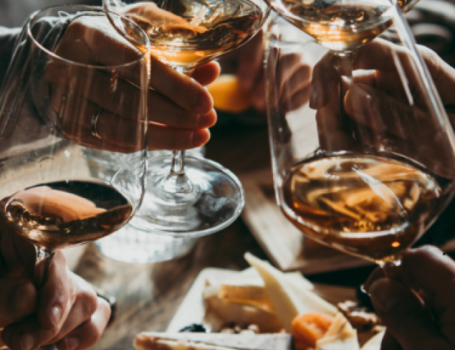 Park Town Hotel - Wine And Dine