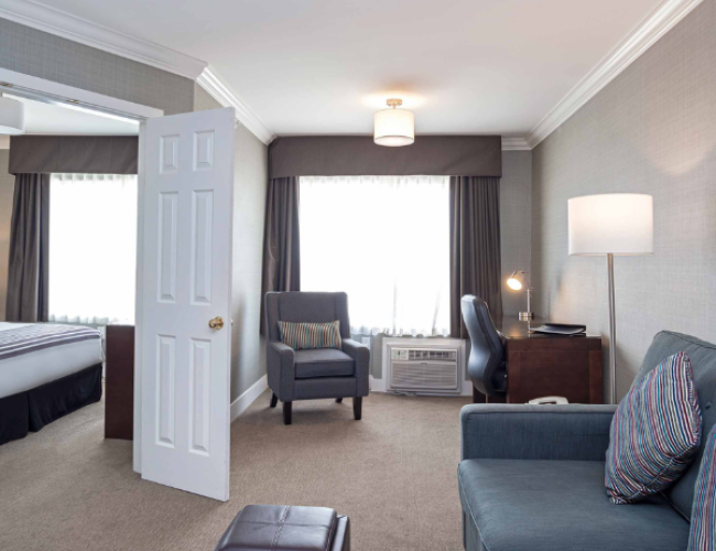 Sandman Saskatoon - Stay & Dine - Sandman Hotel SK