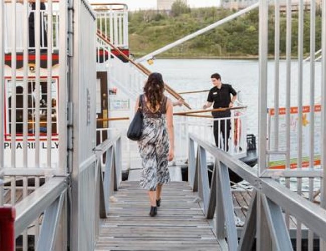 Sightseeing Cruise on The Prairie Lily