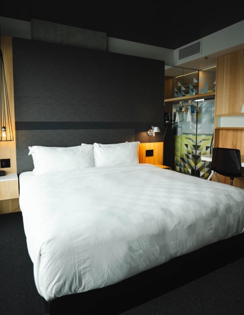 Alt Hotel - King Suite