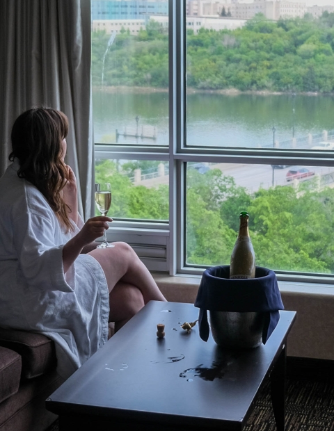 Exploring Saskatoon's Park Town Hotel: A Summer Stay with Breathtaking Views