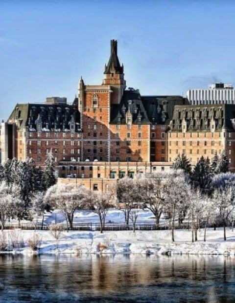 Delta Hotels by Marriott Bessborough – Bess In Winter
