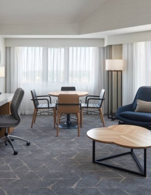 Delta Hotels by Marriott Saskatoon Downtown – One Bedroom Suite - Living Area