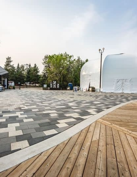 Home Inn & Suites by d3h™ - Saskatoon South - Stage & Stay