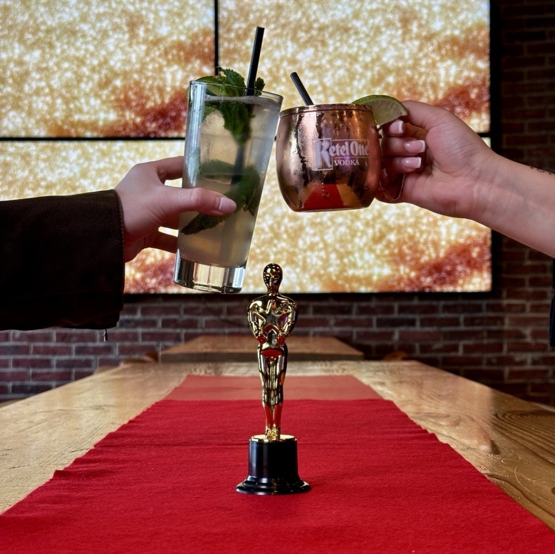 Cheers to the Oscars!!