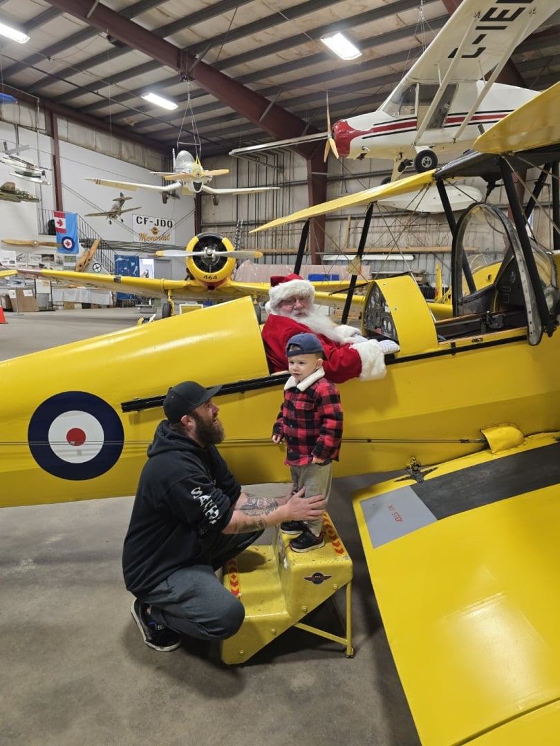 Create memories with Santa at the Saskatchewan Aviation Museum!