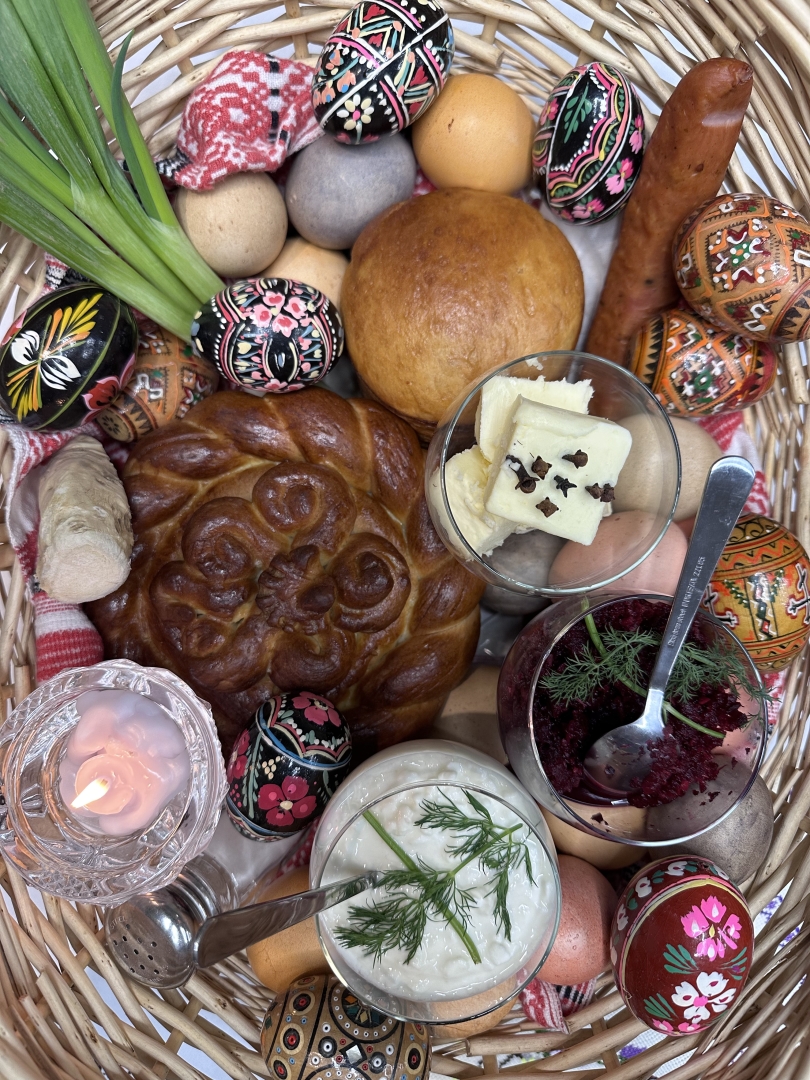 Ukrainian traditional Easter basket