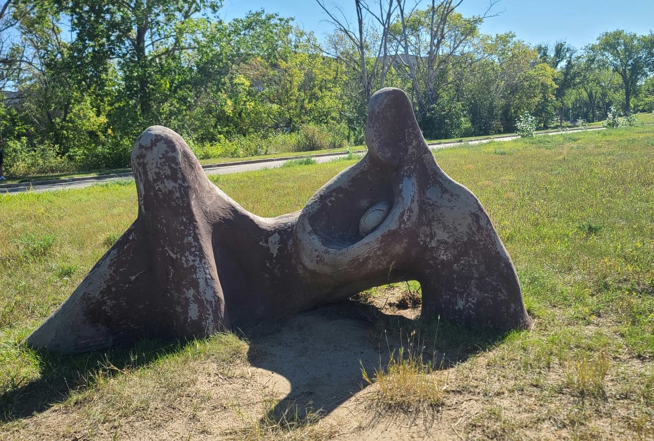 UofS-sculpture-Gardend